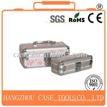 Aluminum cosmetic case